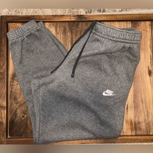 Men’s Nike Joggers - Size XL